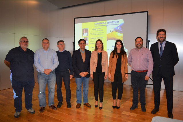 El auditorio y palacio de congresos de Águilas acoge hoy un importante seminario turístico 