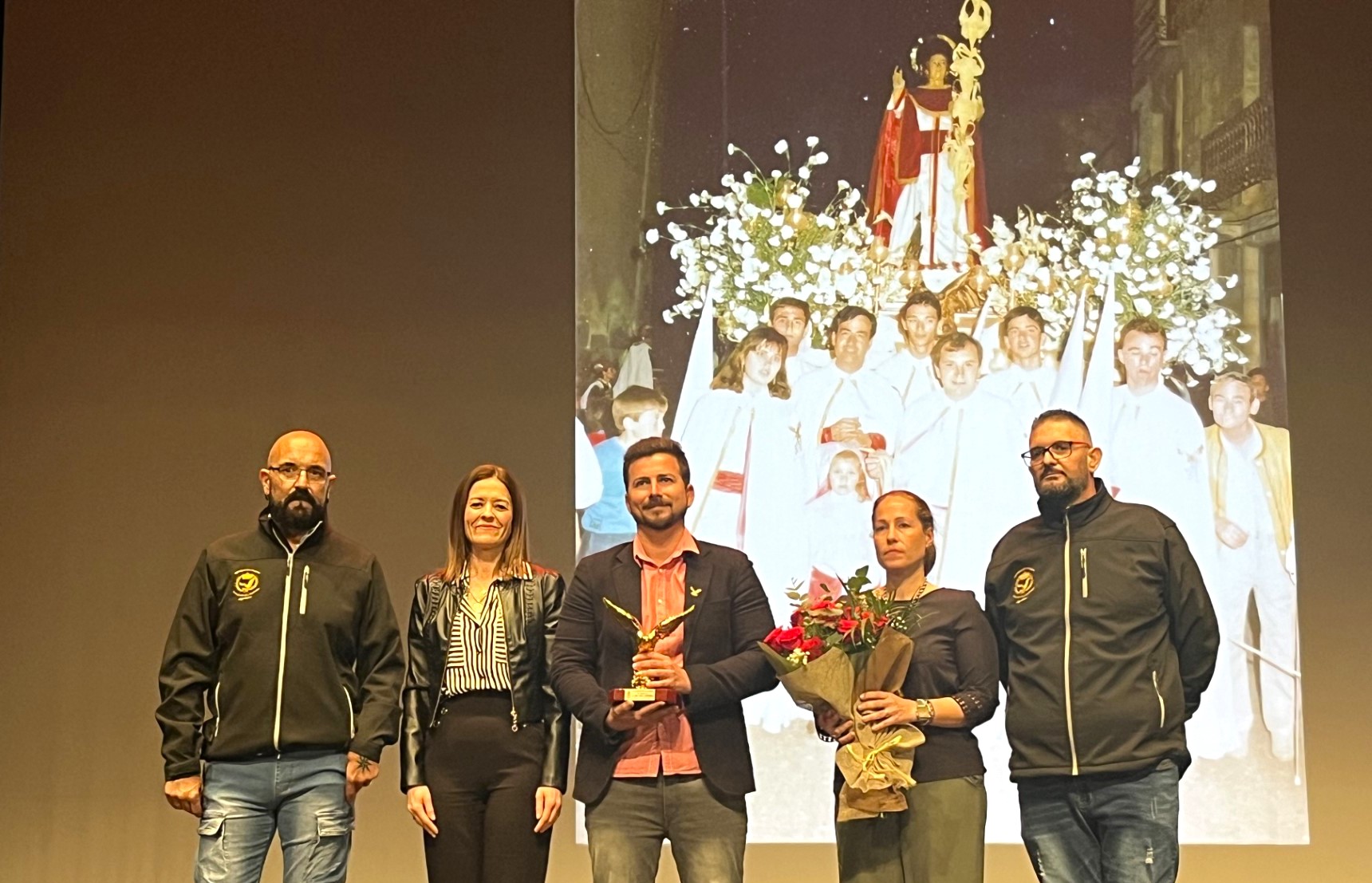 Águilas recuerda la figura de Pepe Rabal y agradece su contribución a la Semana Santa