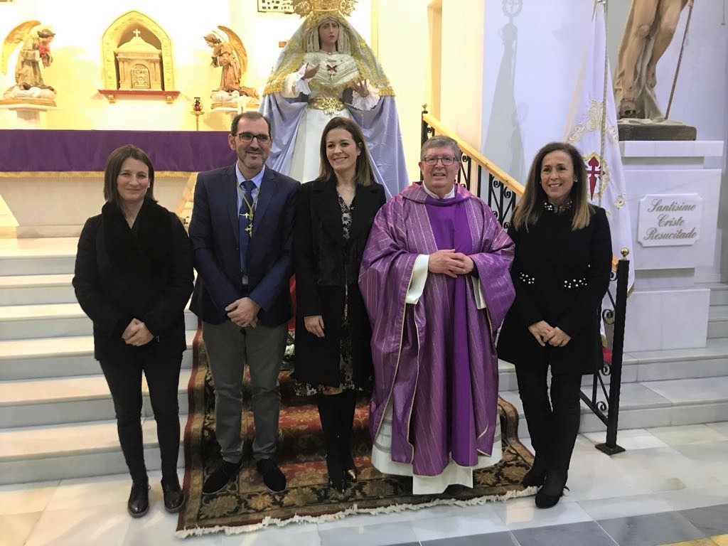 La Cofradía de Santiago Apóstol de Águilas inicia la Cuaresma con el acto de coronación de la Virgen de la Amargura