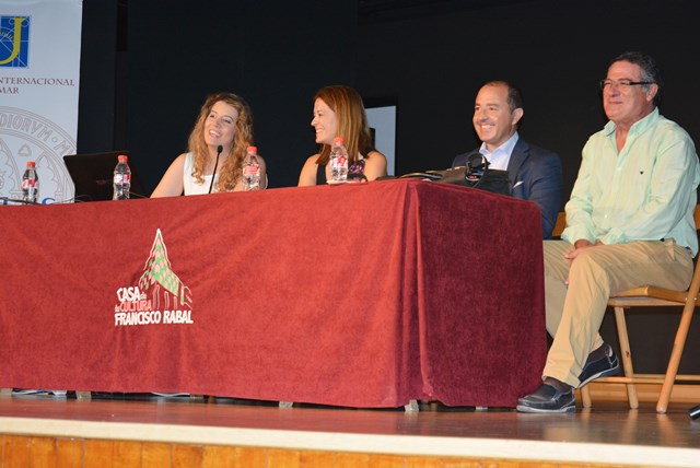 El ciclo de conferencias Mirando al Mar celebra en Águilas su vigésimo primera edición