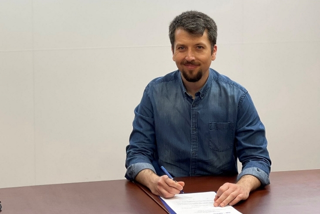 Lajarín: “Las matrículas de honor se van a conceder y quien diga lo contrario solo busca alarmar a las familias”