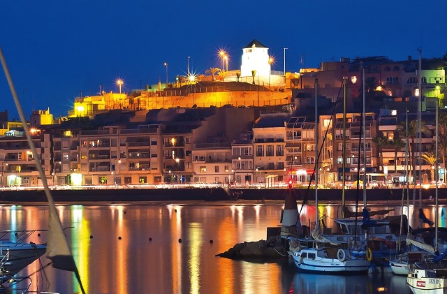 La Comunidad se alía con el sector hotelero de la Costa Cálida para la comercialización de la oferta náutica y de turismo azul de la Región