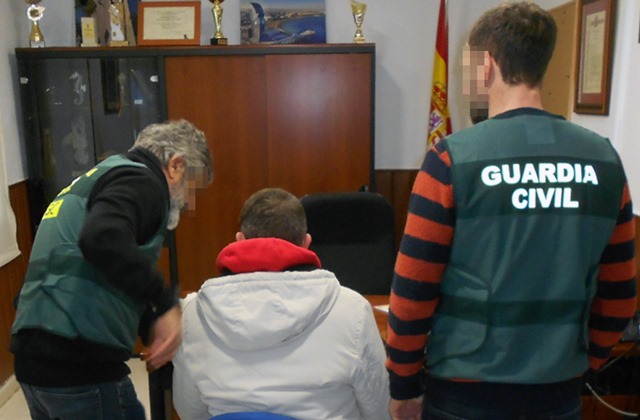 La Guardia Civil detiene a un ciudadano de Águilas por incitar al odio a través de redes sociales