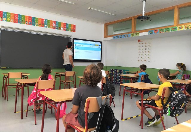 El curso escolar comienza para 280.000 alumnos y más de 27.000 docentes en la Región de Murcia