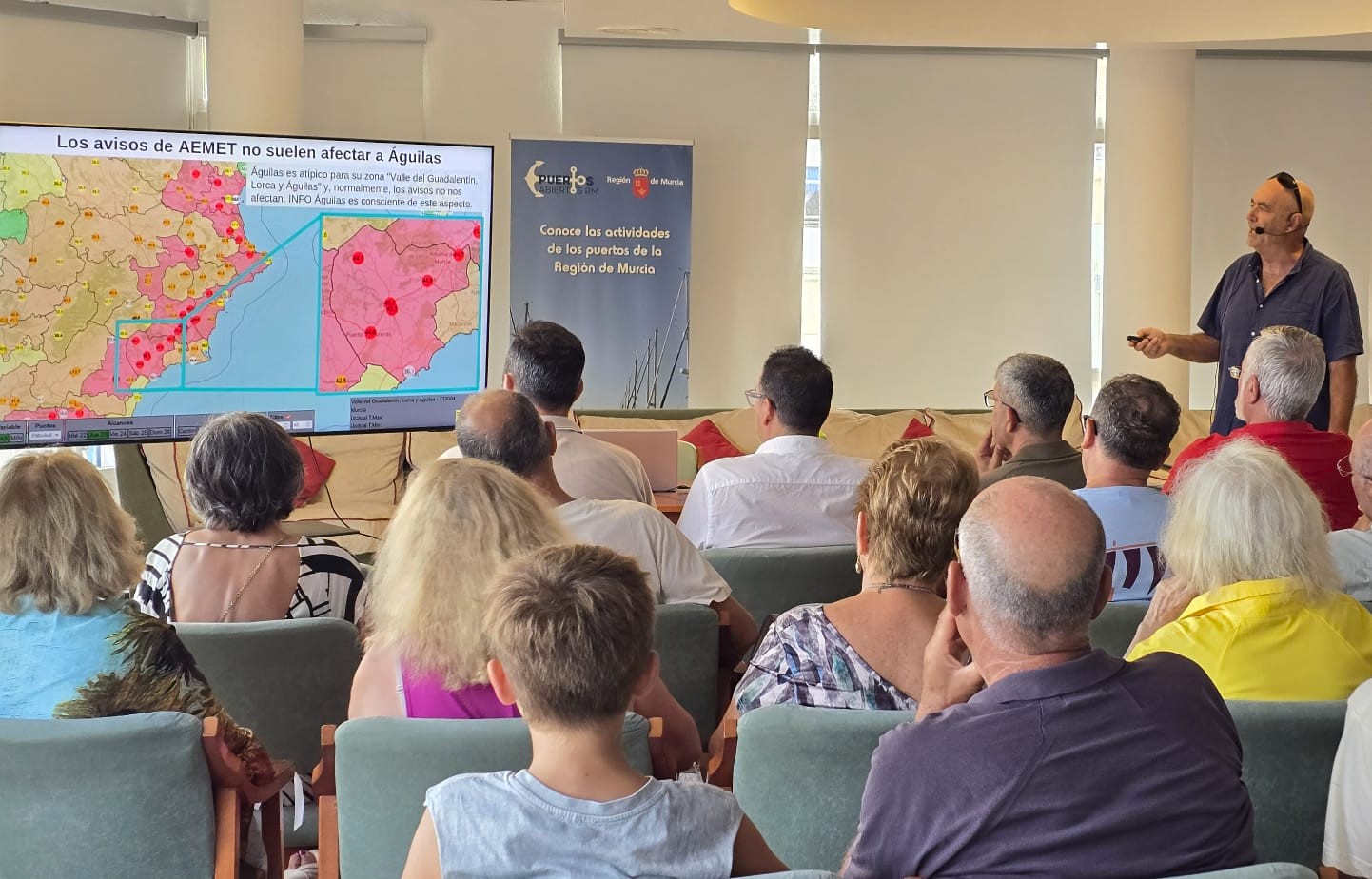 El Club Náutico de Águilas celebra una nueva charla de la XXV Campaña "Cuidando el Mar" dedicada a la meteorología
