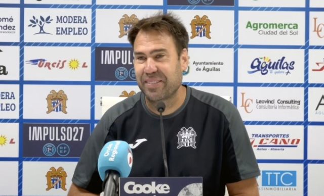 El Águilas FC cesa a Iñaki Bea como entrenador del primer equipo