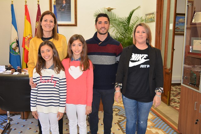 Recepción oficial a las gimnastas aguileñas Ainhoa y Claudia Soler que participarán en el próximo Campeonato de España