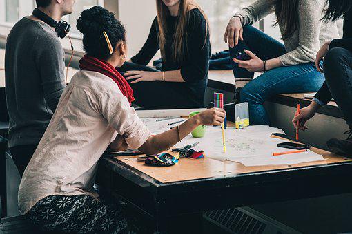 Águilas acogerá un taller para la formación del buen trato a la infancia y la adolescencia