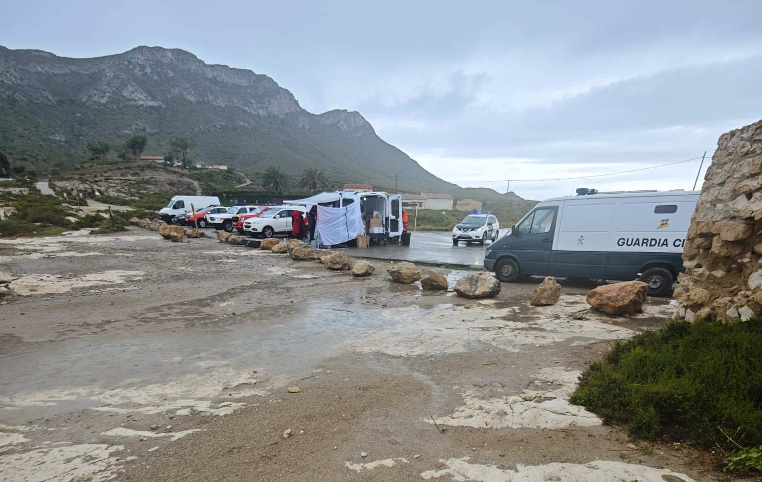 Otros 72 inmigrantes alcanzan la costa de Águilas en las últimas 24 horas