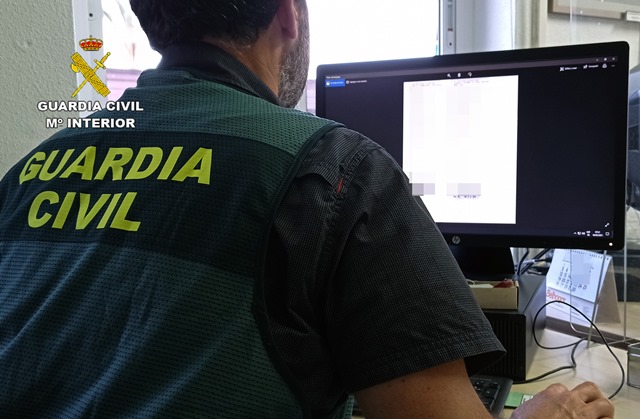 La Guardia Civil investiga en Águilas a cinco menores de edad por agredir violentamente a un joven para robarle el teléfono móvil
