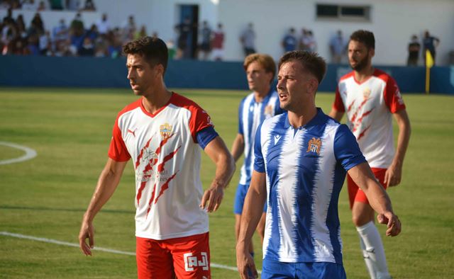 Dulce derrota de un ilusionante Águilas en su debut frente al UD Almería