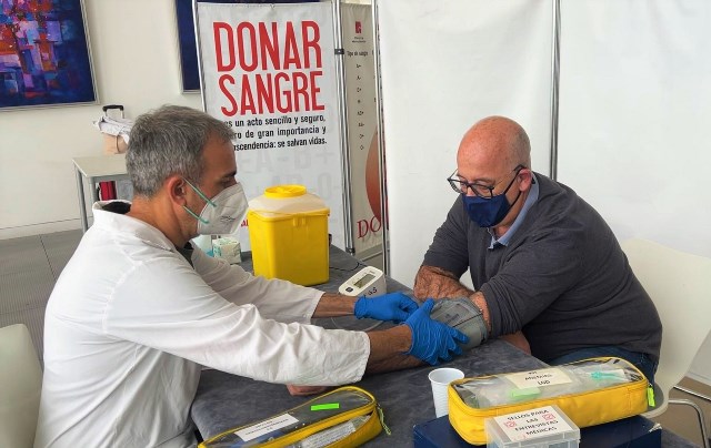 El Centro Regional de Hemodonación hace un llamamiento urgente para donar sangre dada la escasez de reservas