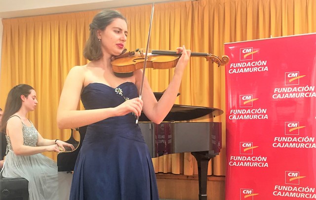 Mar Sánchez y Rita Raposo participan en el ciclo Jóvenes Talentos con un recital de violín y piano en Águilas