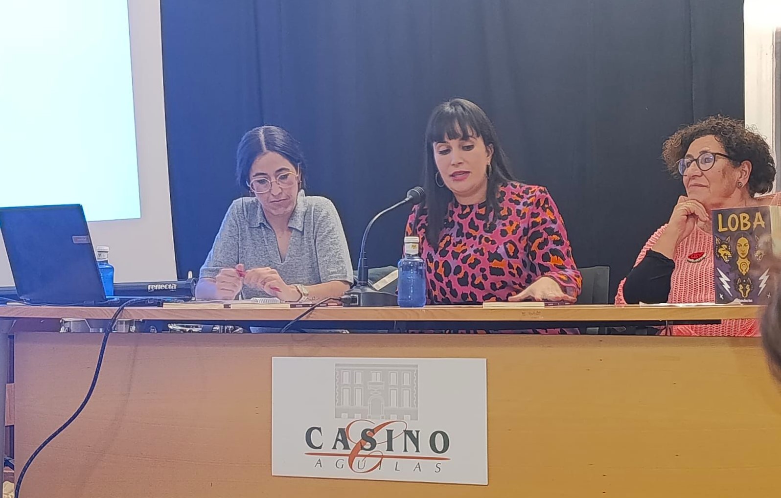 María Díaz Sáez presenta su libro “Loba” en el Casino de Águilas