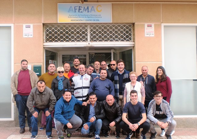 La Asociación Juventud Estudiantil Aguileña desarrolla un taller interactivo en AFEMAC