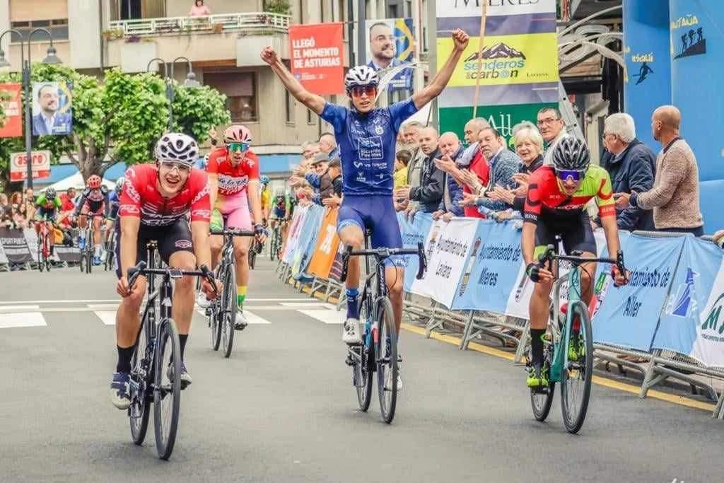 El joven ciclista aguileño Luis Alberto Lajarín Rojas afronta hoy una prueba del Campeonato de España