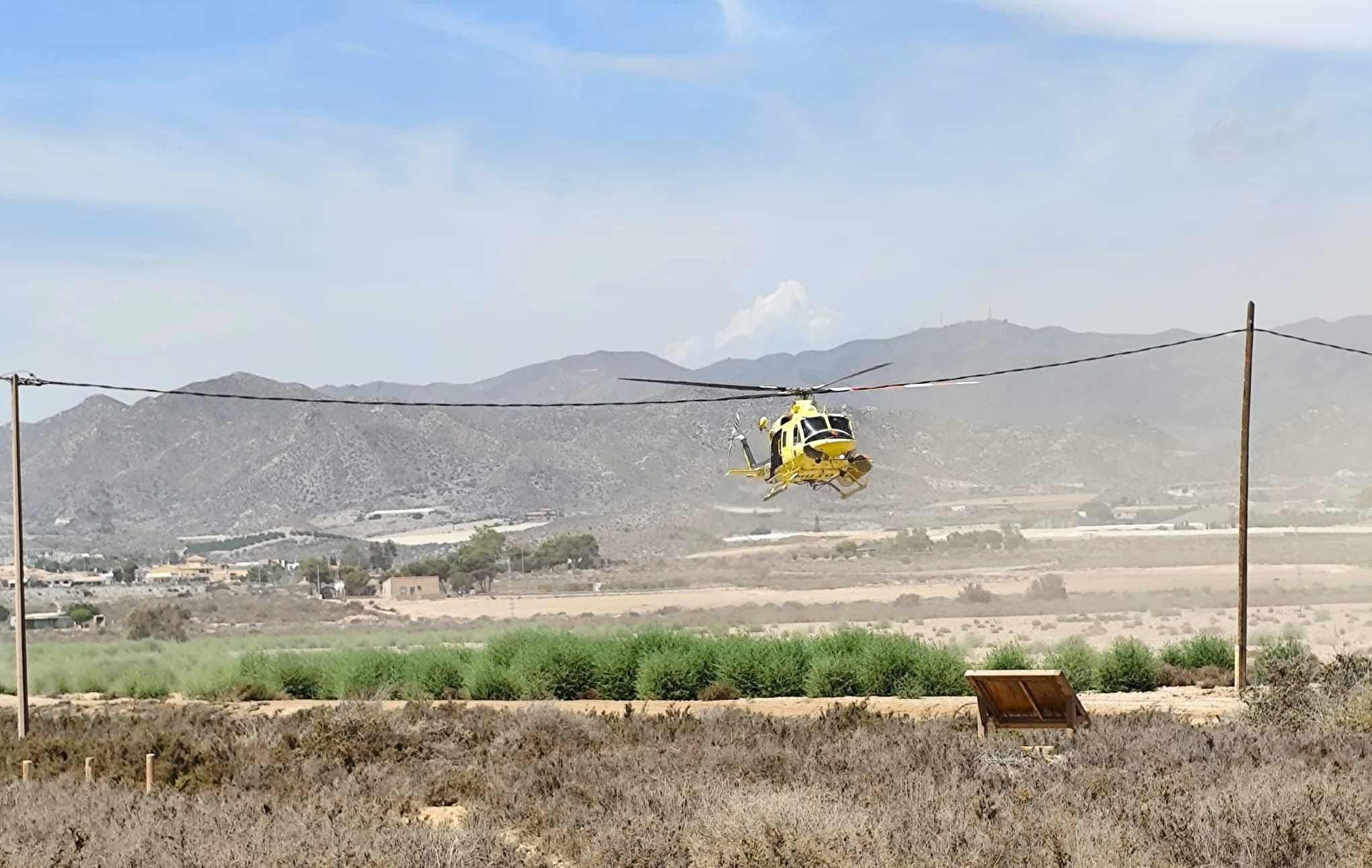 Uno de los más de 20 inmigrantes que han llegado a la costa de Águilas en las últimas horas ha sido rescatado en helicóptero