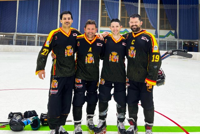 El aguileño José Manuel Lajarín logra con la Selección Española de Hockey su primera victoria en el mundial de Alemania