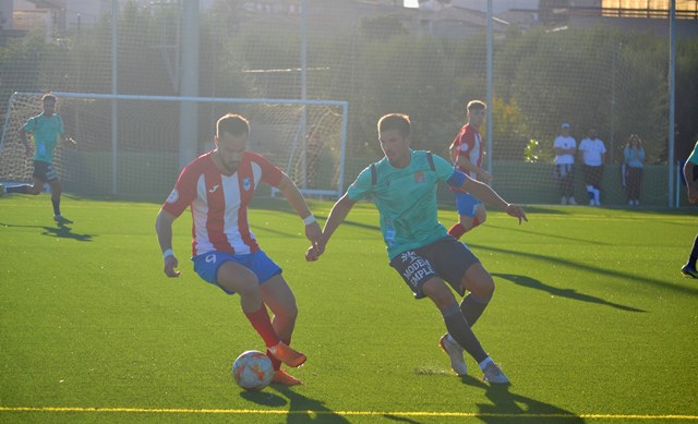 El Águilas cierra su serie de cuatro partidos seguidos fuera de casa venciendo con claridad a un valiente Muleño