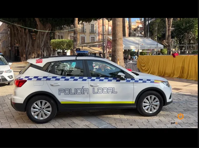 Presentados dos nuevos vehículos de la Policía Local de Águilas